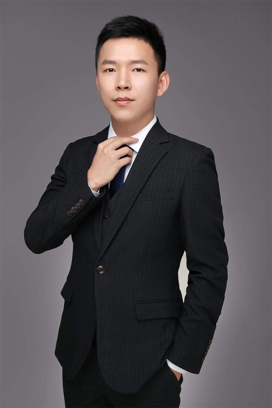 陈湃弥 剧本与叙事策划总监